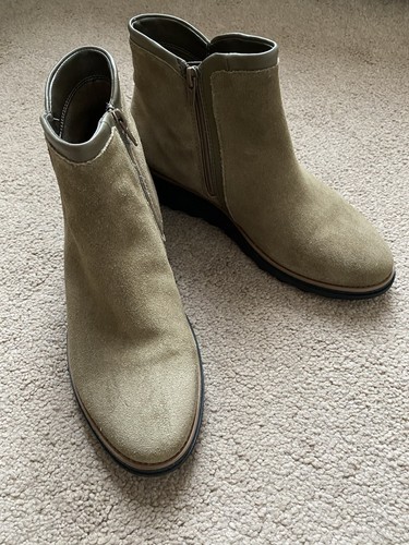 Clarks Sharon Heights Ladies Taupe Suede Leather Boots Uk Size 6 D - Picture 5 of 9