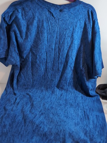 VINTAGE Disney Store POCAHONTAS Embroidered T-Shirt PERCY PUG Large Blue Rain - Picture 11 of 12