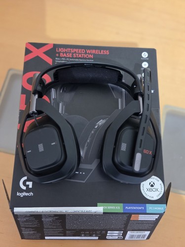 Logitech G Astro A50 X LIGHTSPEED Wireless Gaming Headset + Base Station Gen 5 - Picture 10 of 13