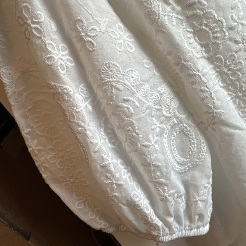 Kindred Top Bluse Shirt Boho bestickt Spitze Netz weiß Gr. Small (NEU - Bild 8 von 11