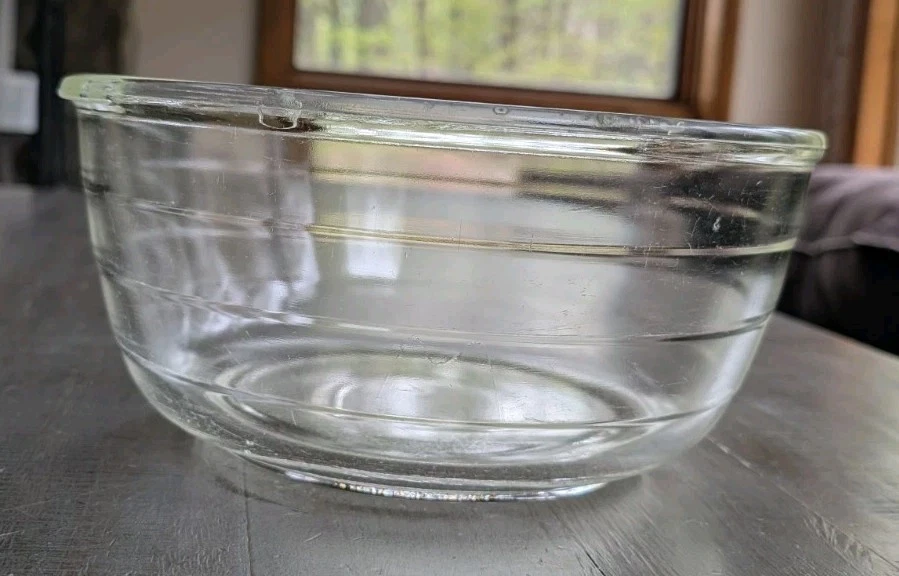 Vintage General Electric Glasbake Mixing Bowl With Handles