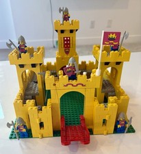1979 Legoland Yellow Castle System 375/6075 Knights Tournament & Guards 677/6083
