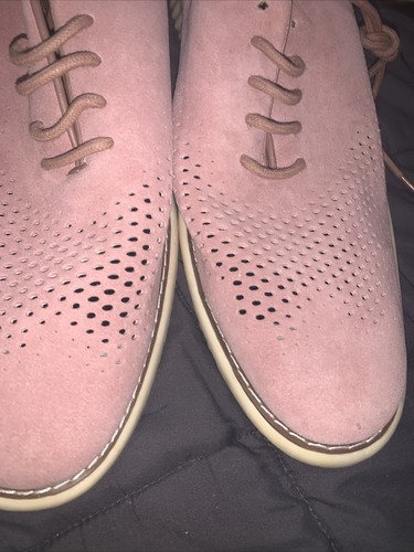 Steve Madden Vaelen Pink Suede Shoes. Sizes 10.5 on laces flat sole - Picture 4 of 9