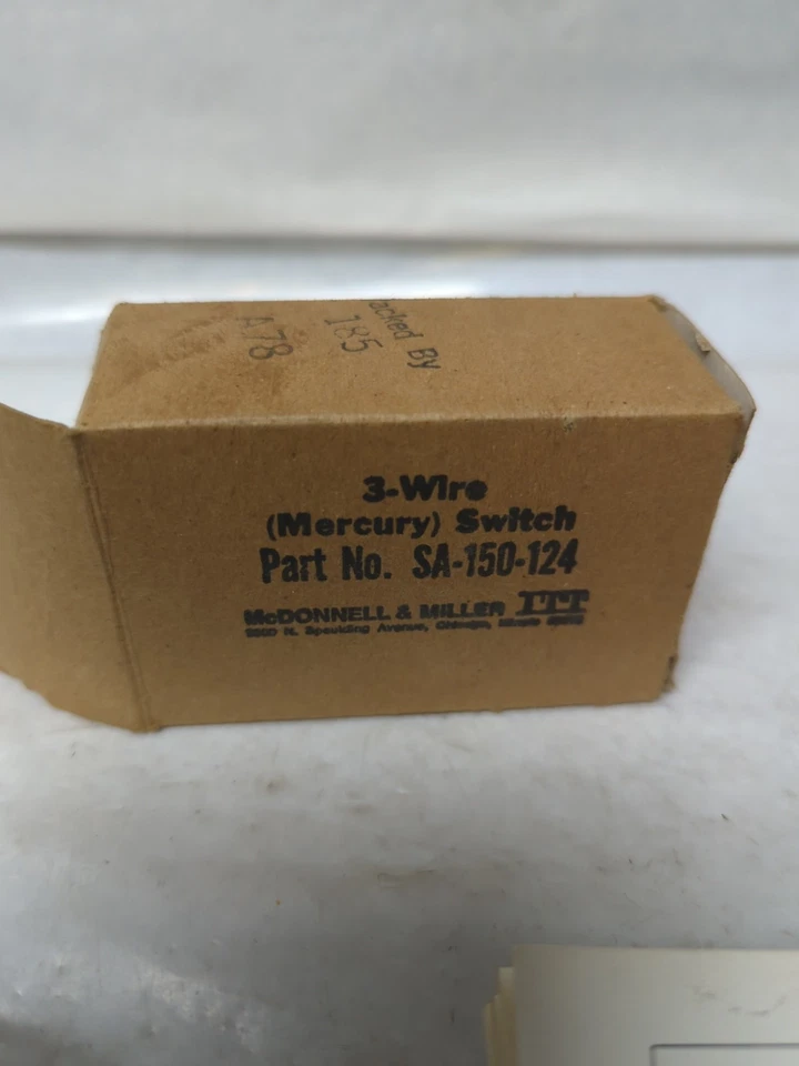 INTERRUPTOR MCDONNELL & MILLER, SA-150-124,3 HILOS NOS Foto 2 de 4