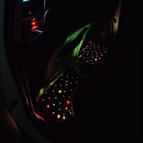 4X LED-Autofußmatten mit kabelloser Ambiente-Beleuchtung- für Innenbeleuchtung - Bild 17 von 23