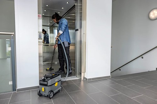 Karcher T 10/1 BP Cordless Canister Vacuum – 36V, HEPA Option, 10L - Picture 11 of 13