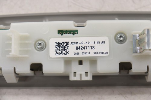 2018 -2021 BUICK ENCLAVE REAR INTERIOR ROOF DOME LIGHT READING LAMP OEM 84247118 - Picture 12 of 13