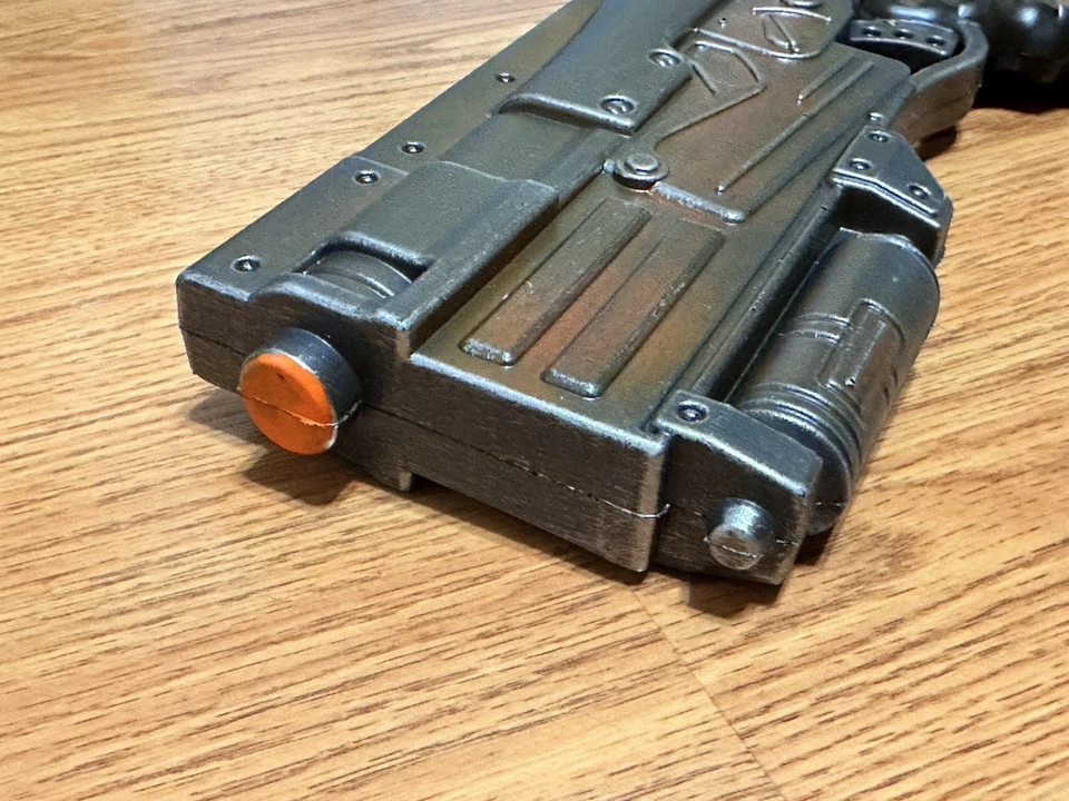Fallout 10mm Pistol Replica Foam - Video Games - Props - Fallout TV show - Image 3 of 3