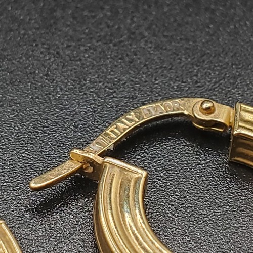18k Yellow Gold Itator Italy Hoop Earrings 1.7g J2 - Picture 2 of 7