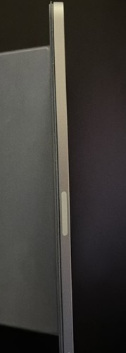 Apple iPad Air 128GB M2 2024 Wi-Fi 11'' blue, used in excellent condition - Picture 8 of 8