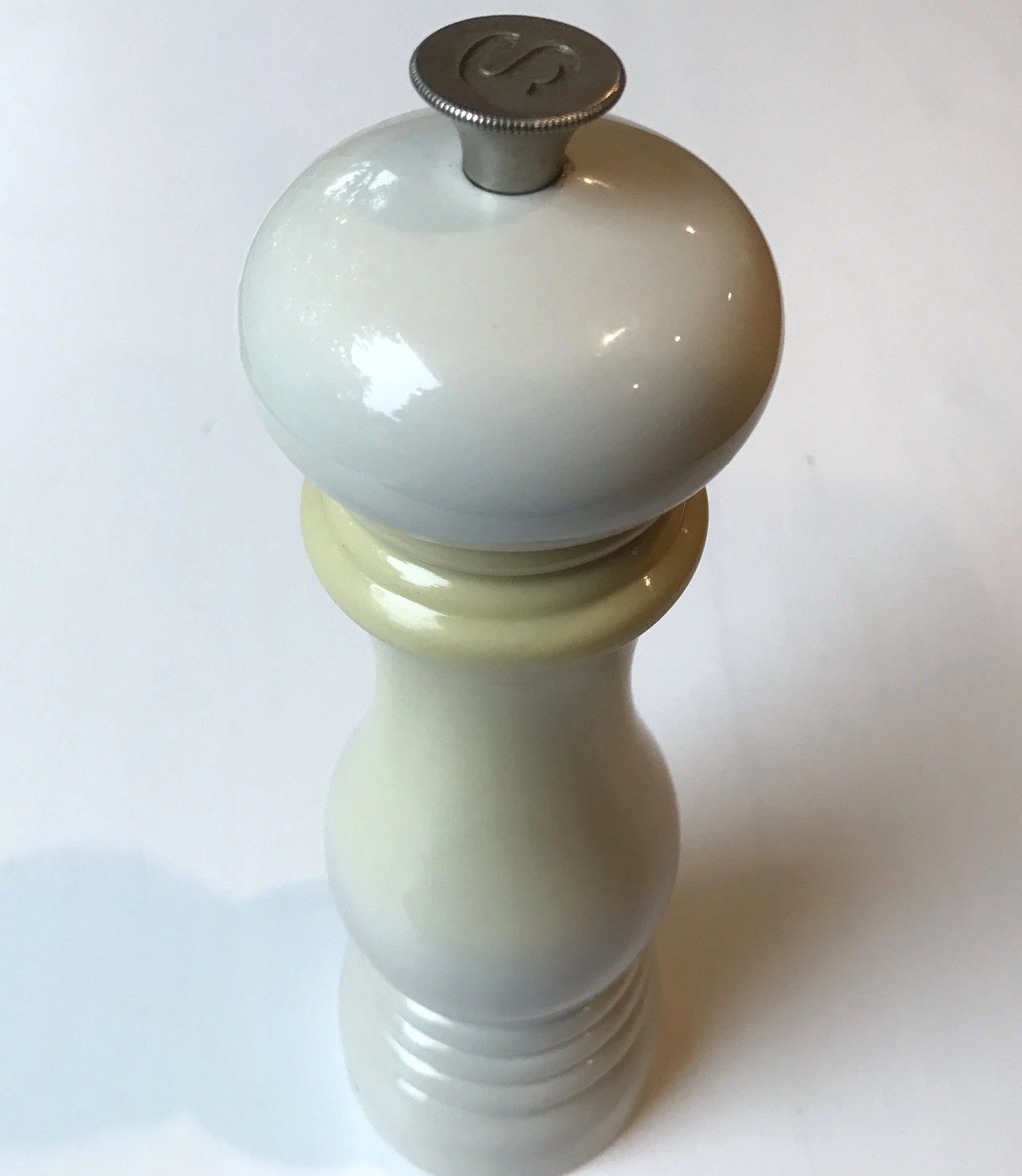 Le Creuset Salt Mill Grinder