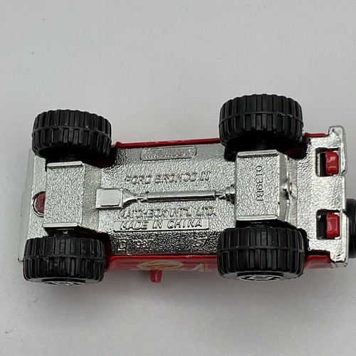 Matchbox 1984-1988 Ford Bronco II 4x4 Red Vinnie Pizza Delivery SUV 1/64 (Loose) - Picture 6 of 6