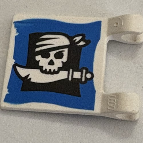 LEGO Panno Vela Bandiera Strisce Nere e Blu Teschio Spada Pirata 2004 dal Set 7072 - Foto 5 di 5