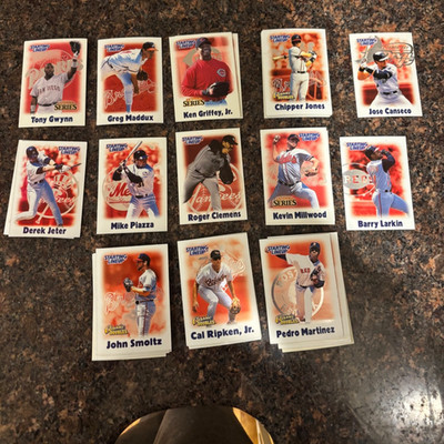 SOUGHT AFTER 2000 MLB Baseball Break Bulk Auctions Starting Lineup Cards