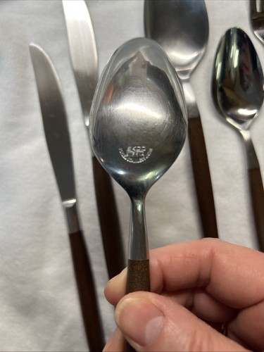 Lot Of 6 Vtg EKCO Eterna Canoe Muffin Flatware Japan EUC Knives Fork Spoons Wood - Picture 2 of 3