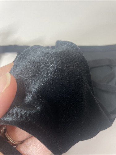 Victoria's Secret 3 Pack String Cheeky Bikini Panties Underwear Medium Black New - Picture 9 of 14