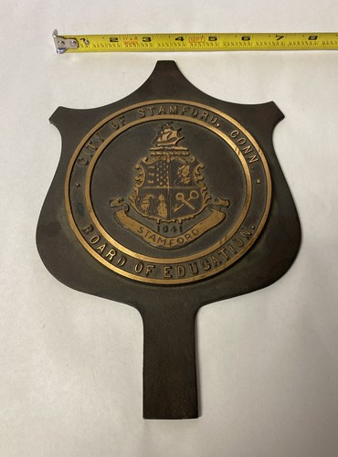 1941 City Of Stanford Connecticut Brass Bronze Board of Ed coat arms crest seal - 第 1/8 張圖片