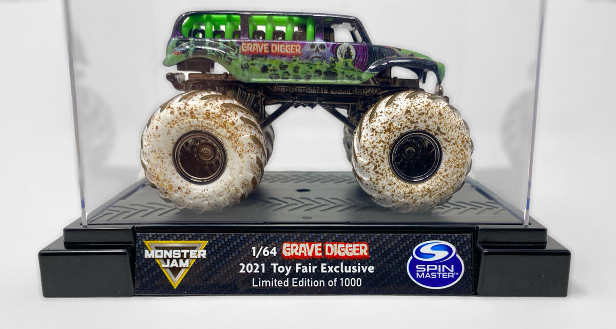 Monster Jam 1/64 Grave Digger Truck 2021 Toy Fair Exclusive Monster Jam 1/64 Grave Digger Truck 2021 Toy Fair Exclusive