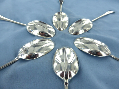 A VINTAGE SET OF SIX STERLING SILVER O/E RAT TAIL DESSERT SPOONS SHEFFIELD 1960 - Picture 4 of 10