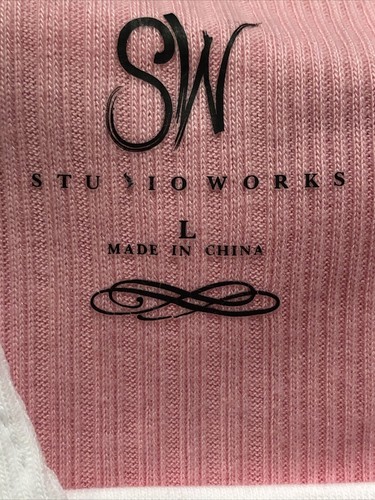 Studio Works Woman’s Button Snap V-Neck Short Sleeves Top Color Pink Size Large - Picture 5 of 8