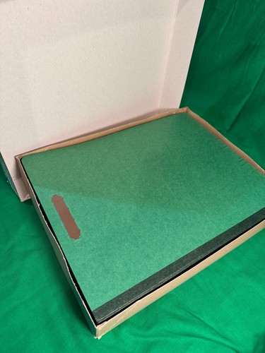 Universal End Tab Classification Fastener Folders Letter Size Green Color 10 Pk - Picture 3 of 3