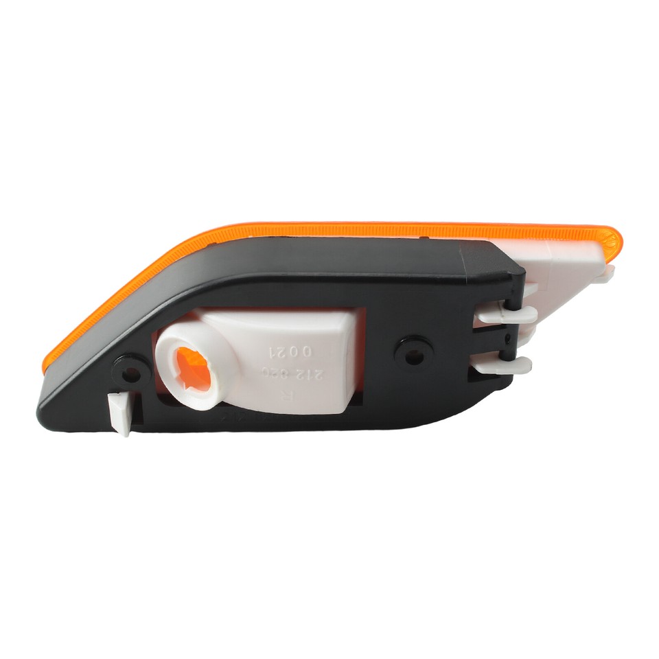 Clear Lens Front LED Side Marker Light Turn Signal Fit For Mercedes Benz E W211 Clear Lens Front LED Side Marker Light Turn Signal Fit For Mercedes Benz E W211