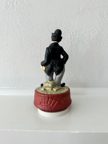 Vintage 1973 Charlie Chaplin Rotating Music Box by Sankyo Made in Japan - Picture 4 of 10