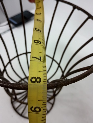 Vintage Weathered Metal Wire Vase Footed Rustic Industrial Mid Century Modern - Picture 8 of 8