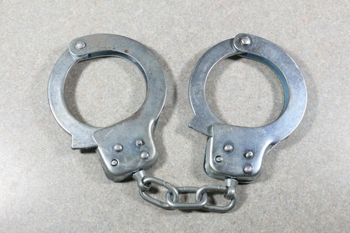 DeSantis Nylon Dienstgürtel, Holster, Handschellentasche, Gürtelgröße Large #3 - Bild 6 von 11