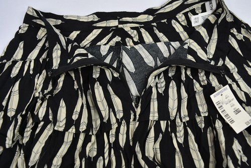 NWT Aeropostale Bethany Mota Ruffled Rayon Skirt Junior's Size XS Feather Print - Picture 10 of 13