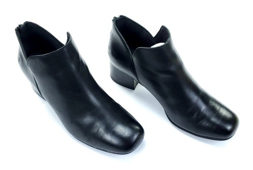 Born Women's 8.5M Black Leather Ankle Booties Heeled Rear Zip - Picture 2 of 14