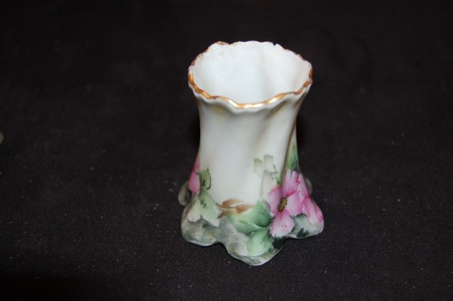 Vintge Floral Dish+ Matching Salt &Pepper Shakers/Toopick-Hand painted-Limoges? - Picture 4 of 12