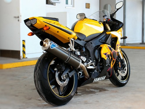 Fender Eliminator Tail Tidy 2003 - 2005 Yamaha R6 + 2006 - 2010 YZF R6S 03 04 05 - Imagen 2 de 4