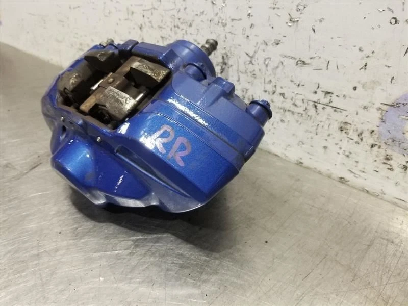 18 2018 BMW M240I BRAKE CALIPER REAR RIGHT PASSENGER BLUE - Image 4 of 4
