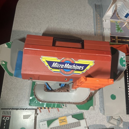 Micro Machines Playset Lot – Buildings, Roads, Parts & Accessories – No Vehicle - Picture 14 of 14