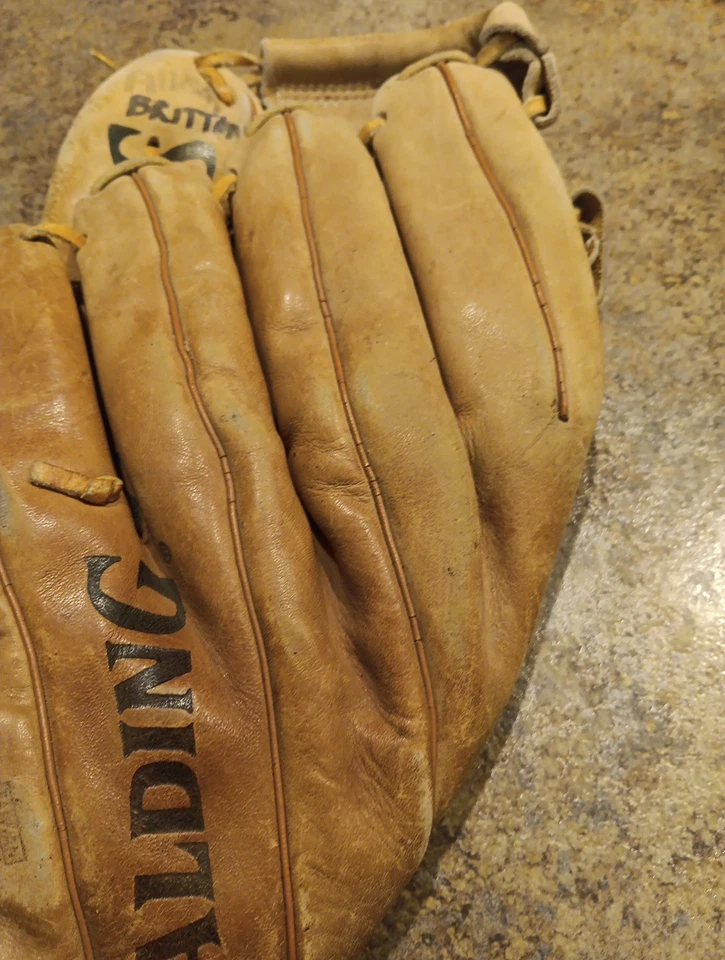 Vintage Spalding Leather Baseball Glove/Mit RH 42-5395 Sal Bando Advisory Signed - Image 4 of 4