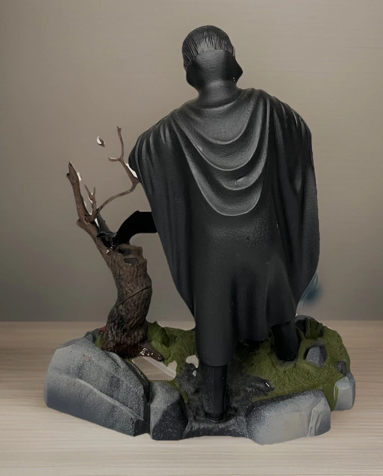 Vintage (1962) Aurora Universal Monsters Plastic Model - DRACULA Nicely Painted - Image 3 of 4