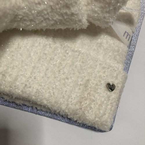 Madden Girl Beanie And Gloves Ivory Faux Fur with Sparkles New (but dirty) - Picture 6 of 8