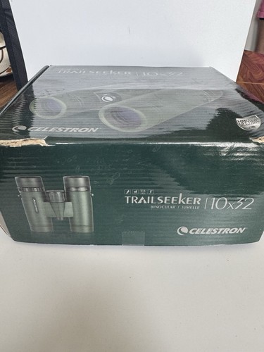 Celestron Trailseeker 10X42 Binoculars - Picture 2 of 18