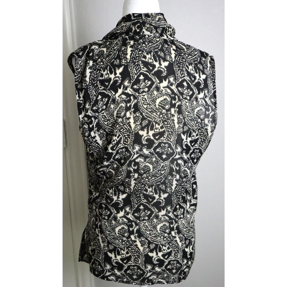 Blusa Talbots Paisley Blanco y Negro Capucha Cuello Envolvente Sin Mangas 10 Foto 4 de 4