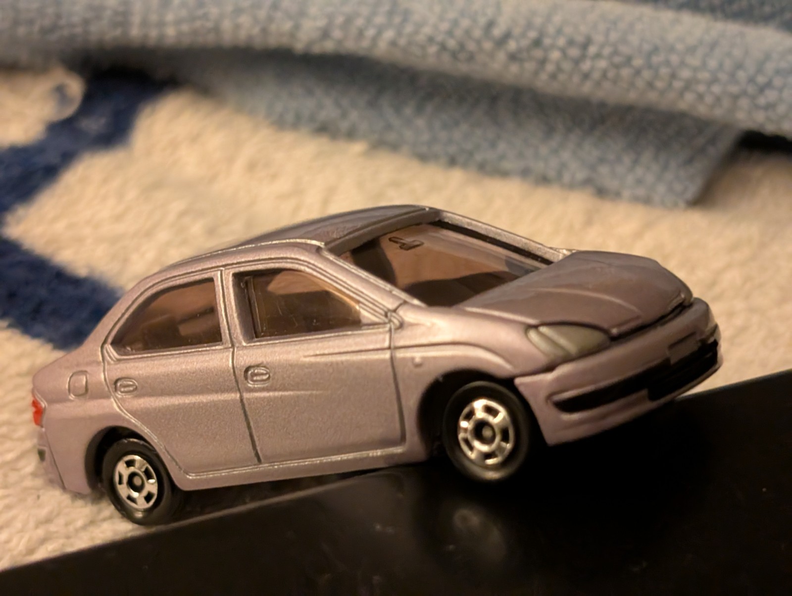 Picture 8 of 24