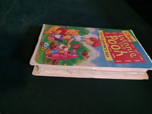 Winnie the Pooh Un-Valentines Day (VHS, 1996, Clamshell) Disney 3706 - Picture 8 of 8