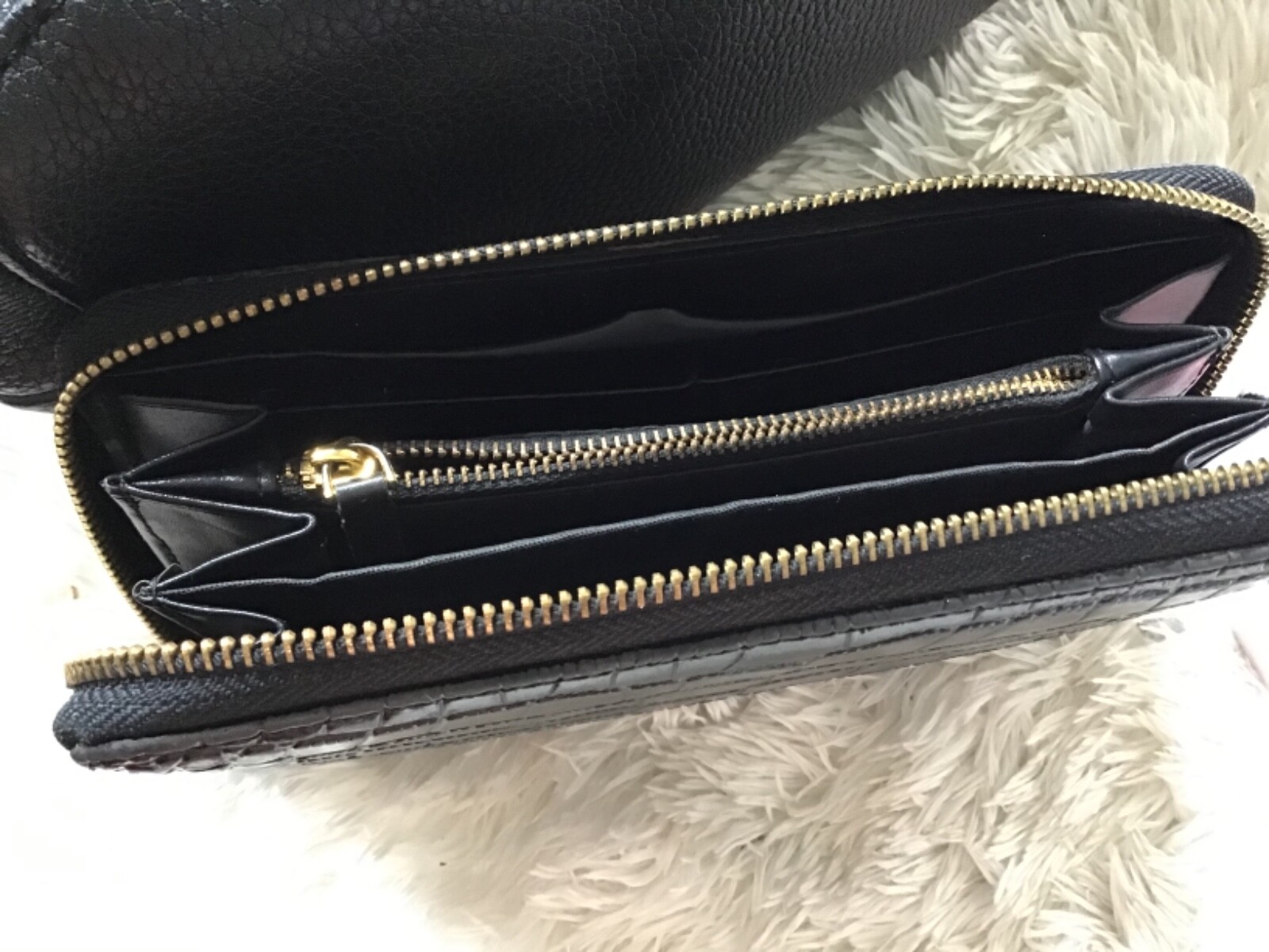 MIU MIU Black Wallet Crocodile Embossed Leather Z… - image 6