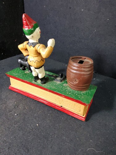 VINTAGE CAST IRON TRICK DOG Circus Clown Mechanical Coin Bank Metal Toy WORKS - Picture 5 of 12