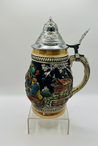 German Beer Stein. 8” Tall 6” Wide 0.5L - Picture 1 of 11