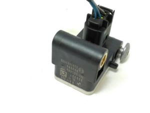 BMW 1 E81 E87 2007 Vorne rechts Airbagsensor Crashsensor Drucksensor UST65184