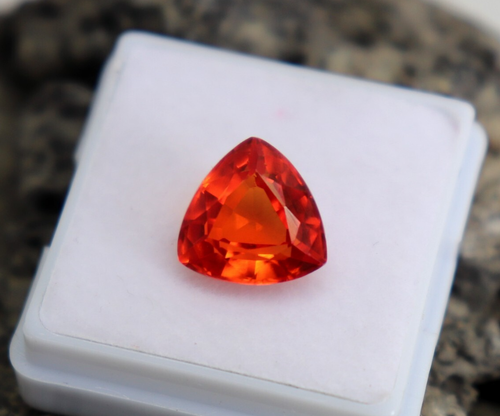 CGI Certified Fire Orange Sapphire Trillion Cut 5ct Faceted Mined Sapphire AAA - Picture 2 of 8