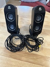 Set of 2 Logitech X-530 Computer Speakers