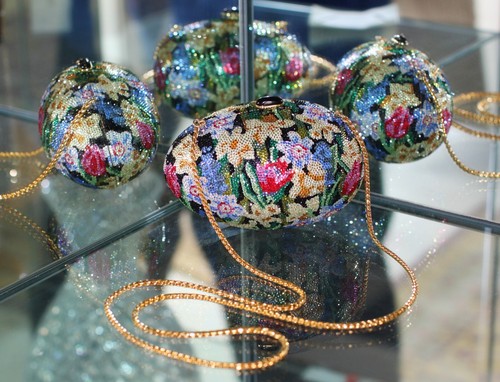Judith Leiber Faberge Garden Blossom Museum Egg Minaudiere Clutch Shoulder Bag - Picture 24 of 24