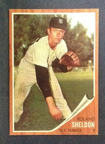Topps Baseball 1962,1966,1967,and 1968 YANKEES PICK A CARD DROPDOWN EX-NM-MT - Picture 23 of 88